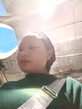 yoyo-mi online show from April 9, 2026, 5:53 am