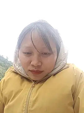 Snapshot of yoyo-mi chatting on November 20, 2025, 2:23 am yoyo-mi online show from November 20, 2025, 2:23 am