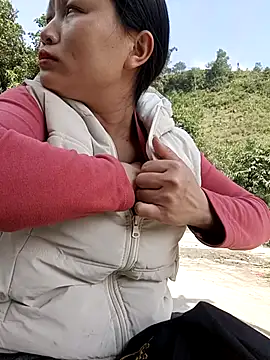 Snapshot of yoyo-mi chatting on November 15, 2025, 2:59 am yoyo-mi online show from November 15, 2025, 2:59 am