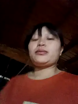 Snapshot of yoyo-mi chatting on May 8, 2026, 12:14 am yoyo-mi online show from May 8, 2026, 12:14 am