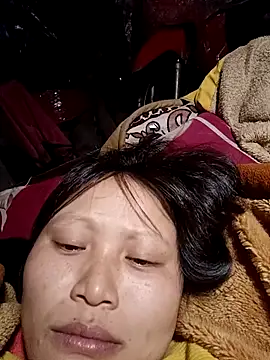 Snapshot of yoyo-mi chatting on November 17, 2025, 1:59 pm yoyo-mi online show from November 17, 2025, 1:59 pm