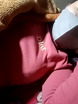 Snapshot of yoyo-mi chatting on November 25, 2025, 3:29 am yoyo-mi online show from November 25, 2025, 3:29 am