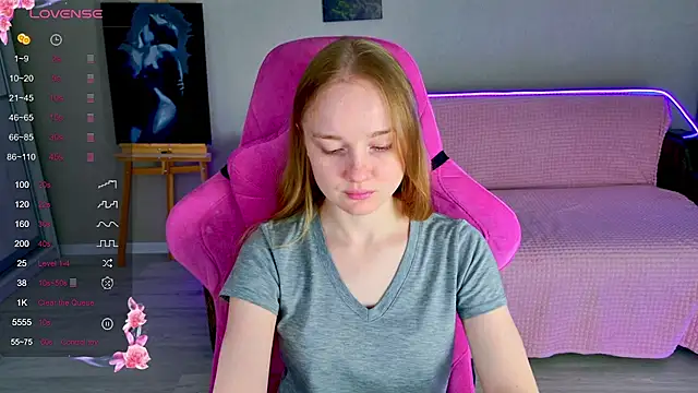 Snapshot of Shawty_Mia chatting on February 18, 2026, 6:59 pm Shawty Mia online show from February 18, 2026, 6:59 pm