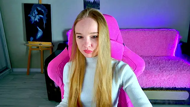 Snapshot of Shawty_Mia chatting on February 4, 2026, 8:04 pm Shawty Mia online show from February 4, 2026, 8:04 pm