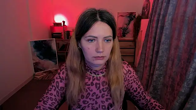 Snapshot of AleksaLaurent chatting on November 1, 2025, 6:30 am AleksaLaurent online show from November 1, 2025, 6:30 am