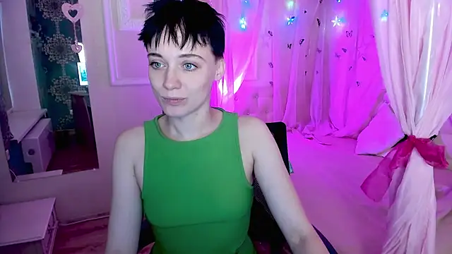 ErickaFetish online show from November 12, 2025, 7:01 am