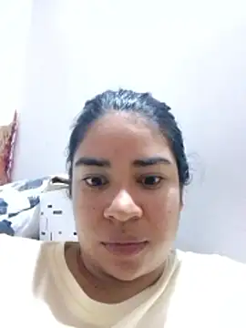 AlayaMore online show from November 4, 2025, 12:14 am