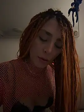 Snapshot of _Lucy_Star_ chatting on October 30, 2025, 2:21 am  Lucy Star  online show from October 30, 2025, 2:21 am