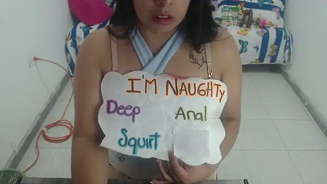 Snapshot of Alanafire chatting on November 26, 2025, 1:33 pm Alanafire online show from November 26, 2025, 1:33 pm