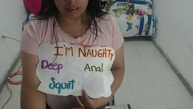 Snapshot of Alanafire chatting on November 25, 2025, 2:06 pm Alanafire online show from November 25, 2025, 2:06 pm