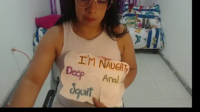 Snapshot of Alanafire chatting on November 7, 2025, 1:48 pm Alanafire online show from November 7, 2025, 1:48 pm