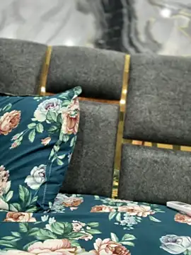 Heena Sharma982 online show from April 12, 2026, 7:50 pm