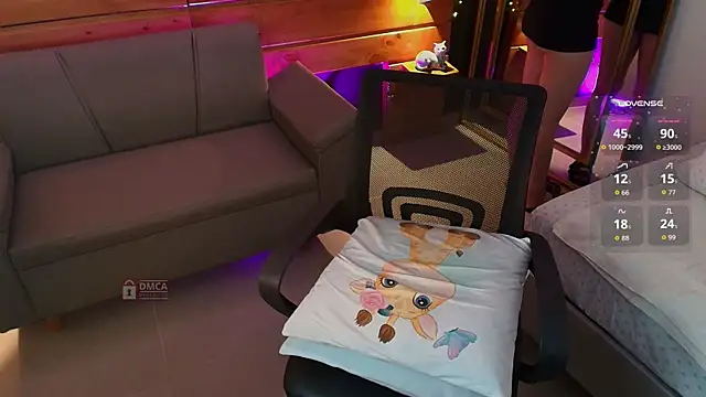 milena kiitty online show from April 5, 2026, 11:28 am