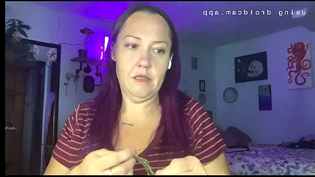 kristallic online show from March 28, 2026, 4:57 am