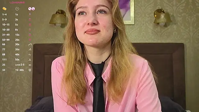 VanessaLightDiamond online show from April 5, 2026, 5:25 am