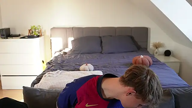 InnocentGuysOF online show from April 24, 2026, 5:26 pm