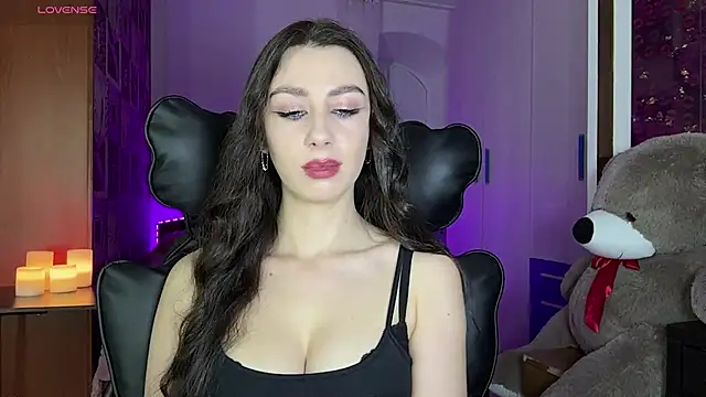SweetCherry  N online show from May 16, 2026, 8:52 pm
