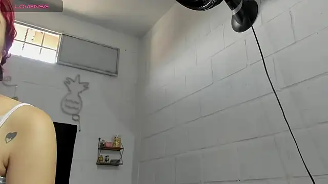 Snapshot of sexynova_93 chatting on June 25, 2026, 4:12 pm sexynova 93 online show from June 25, 2026, 4:12 pm