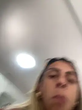 sabrinaneves online show from April 16, 2026, 2:29 pm