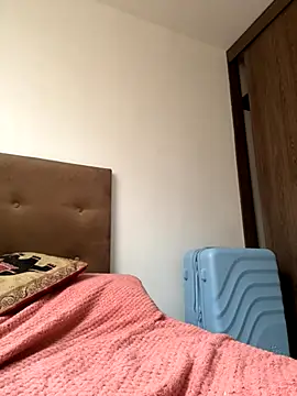 Eljorshx0706 online show from December 2, 2025, 3:36 pm