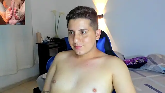 Snapshot of Baex1 chatting on October 29, 2025, 2:43 am Baex1 online show from October 29, 2025, 2:43 am