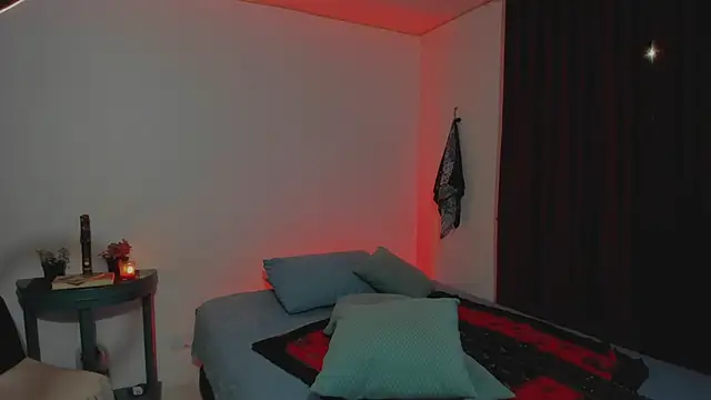 estmonnn online show from November 1, 2025, 12:28 am