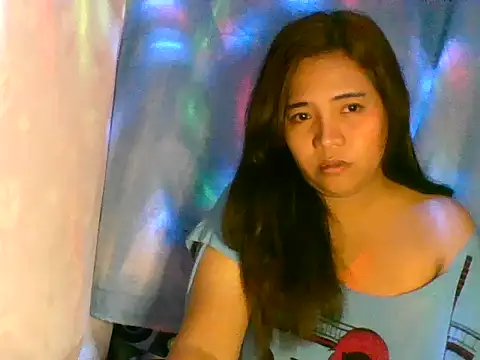 ann tine123 online show from December 19, 2025, 10:50 am