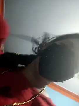 Snapshot of Priyaa_telugu chatting on November 21, 2025, 12:31 am Priyaa telugu online show from November 21, 2025, 12:31 am