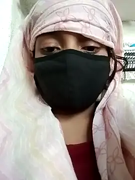 Quenn-Jiya752 online show from November 3, 2025, 9:46 am