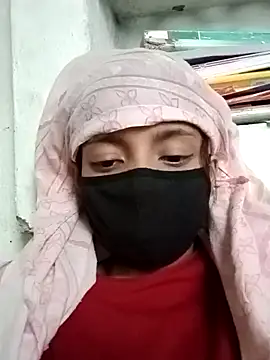 Quenn-Jiya752 online show from November 7, 2025, 10:09 am