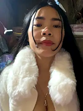 Snapshot of Nul-chal chatting on November 18, 2025, 3:04 pm Nul-chal online show from November 18, 2025, 3:04 pm