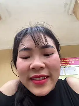 Snapshot of Nul-chal chatting on February 18, 2026, 9:28 am Nul-chal online show from February 18, 2026, 9:28 am