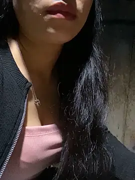 Snapshot of Nul-chal chatting on November 2, 2025, 4:34 pm Nul-chal online show from November 2, 2025, 4:34 pm