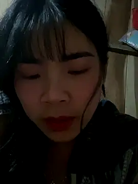 Snapshot of Nul-chal chatting on December 19, 2025, 1:24 pm Nul-chal online show from December 19, 2025, 1:24 pm