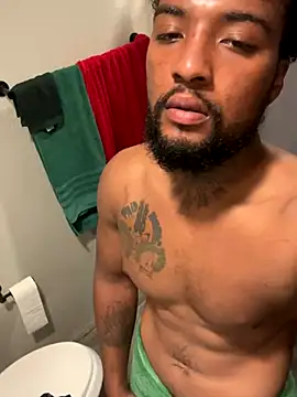 Snapshot of Bornmaccin223 chatting on October 29, 2025, 7:29 am Bornmaccin223 online show from October 29, 2025, 7:29 am