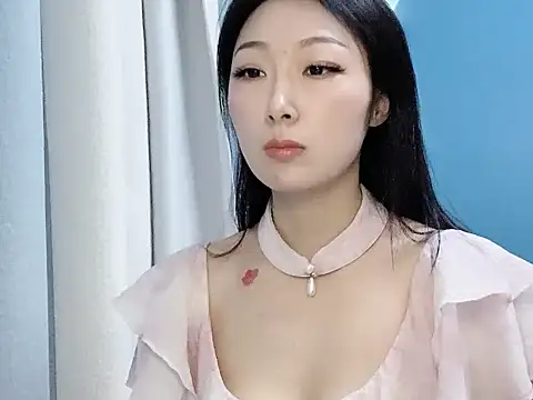 ella55-- online show from December 3, 2025, 12:55 am