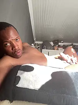 Snapshot of 159calvin chatting on February 4, 2026, 5:02 am 159calvin online show from February 4, 2026, 5:02 am