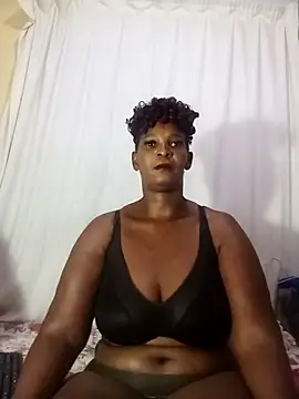 Snapshot of BLACKMALF chatting on November 14, 2025, 7:17 pm BLACKMALF online show from November 14, 2025, 7:17 pm