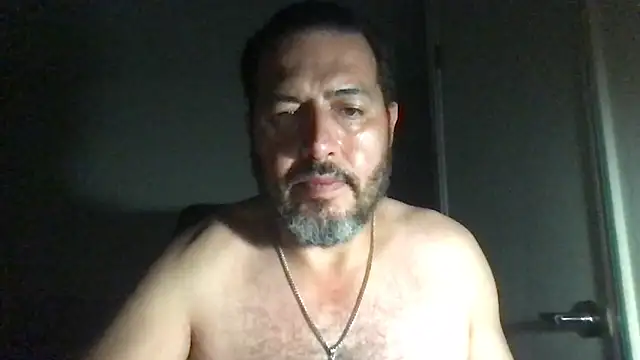 ezrah23 online show from April 8, 2026, 9:44 am