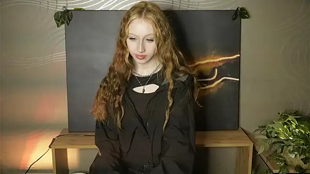 ArlettaDeluna online show from November 10, 2025, 8:52 am