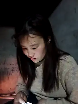 Snapshot of -Lana-123 chatting on January 14, 2026, 10:35 pm -Lana-123 online show from January 14, 2026, 10:35 pm