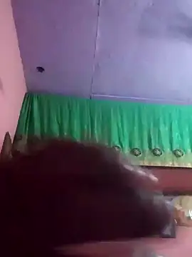 Snapshot of hdtvuy chatting on October 30, 2025, 2:25 pm hdtvuy online show from October 30, 2025, 2:25 pm