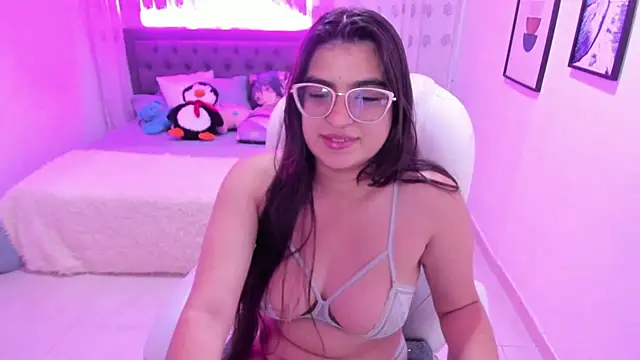 Snapshot of Luna_Jonnes1 chatting on November 26, 2025, 11:21 am Luna Jonnes1 online show from November 26, 2025, 11:21 am