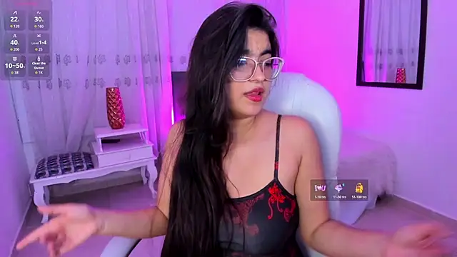 Luna Jonnes1 online show from February 22, 2026, 2:36 am