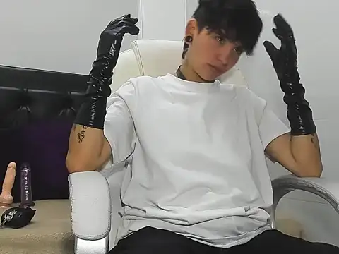 Snapshot of SubGirlRs chatting on October 31, 2025, 3:08 pm SubGirlRs online show from October 31, 2025, 3:08 pm