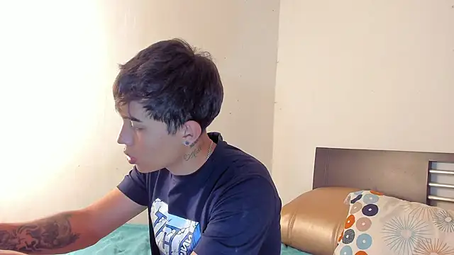 Snapshot of MollyandFher chatting on February 23, 2026, 3:08 am MollyandFher online show from February 23, 2026, 3:08 am