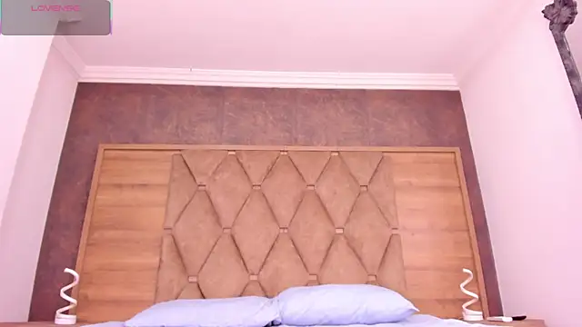 Snapshot of AudreyHayworth chatting on January 9, 2026, 10:00 am AudreyHayworth online show from January 9, 2026, 10:00 am