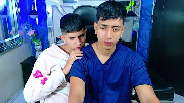 Snapshot of darwinandbrayann chatting on January 12, 2026, 3:35 am darwinandbrayann online show from January 12, 2026, 3:35 am