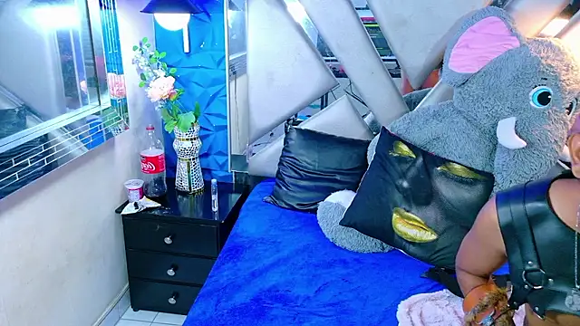 Snapshot of darwinandbrayann chatting on January 11, 2026, 12:45 pm darwinandbrayann online show from January 11, 2026, 12:45 pm