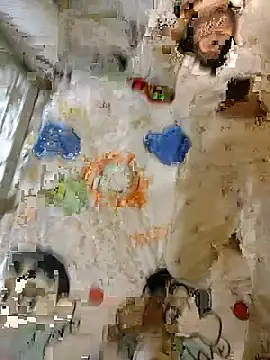 tingbeibi online show from November 30, 2025, 4:19 pm